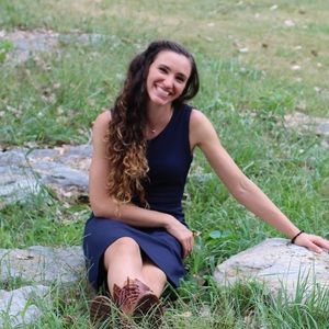 Meet your Posher, Emily